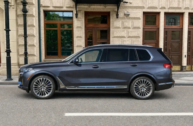 BMW X7 40i