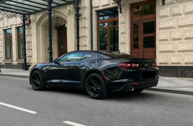 Chevrolet Camaro VI