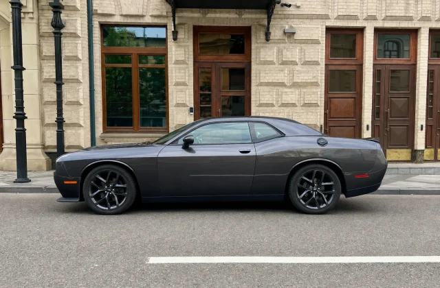 Dodge Challenger III