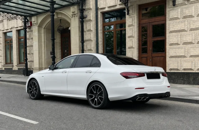 Mercedes-AMG E53 V (W213)