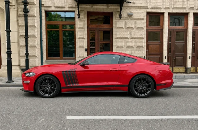 Ford Mustang VI