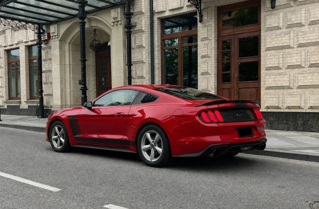 Ford Mustang VI
