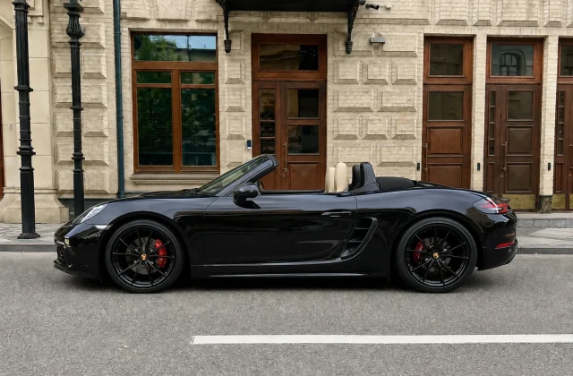 Porsche Boxster 718 (кабрио)