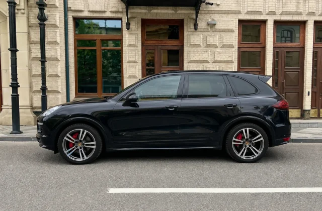 Porsche Cayenne GTS II (958)